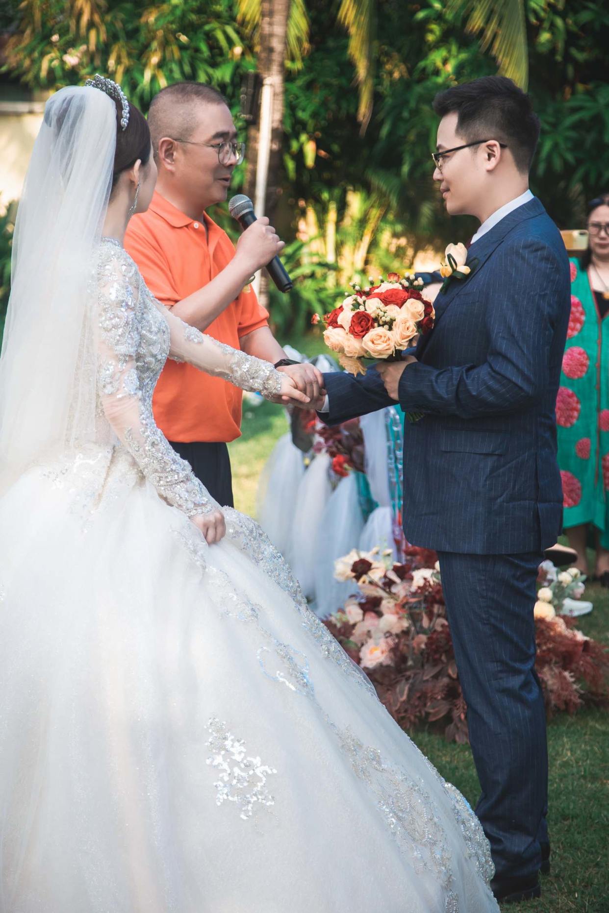 不办传统婚礼，去三亚办场小型婚礼，太香了！-sanya-婚礼案例-礼成-8