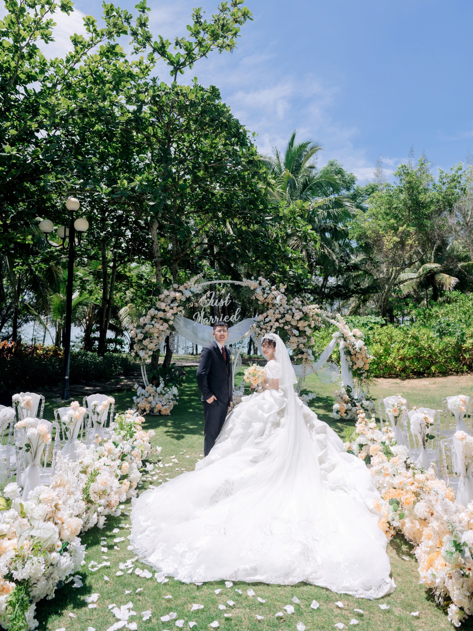 不办婚礼💒2人一路向南去三亚旅行结婚-礼成真实婚礼案例